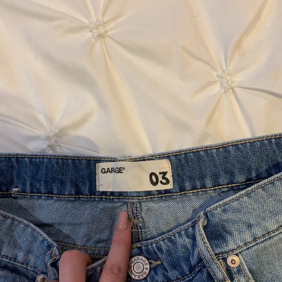 Shorts - Picture 3 of 3